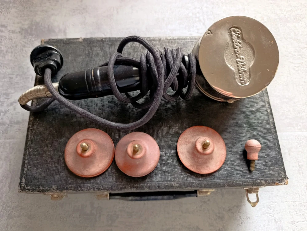 ELEKTRO-WIBRON – elektrický vibrační masážní přístroj (1935)