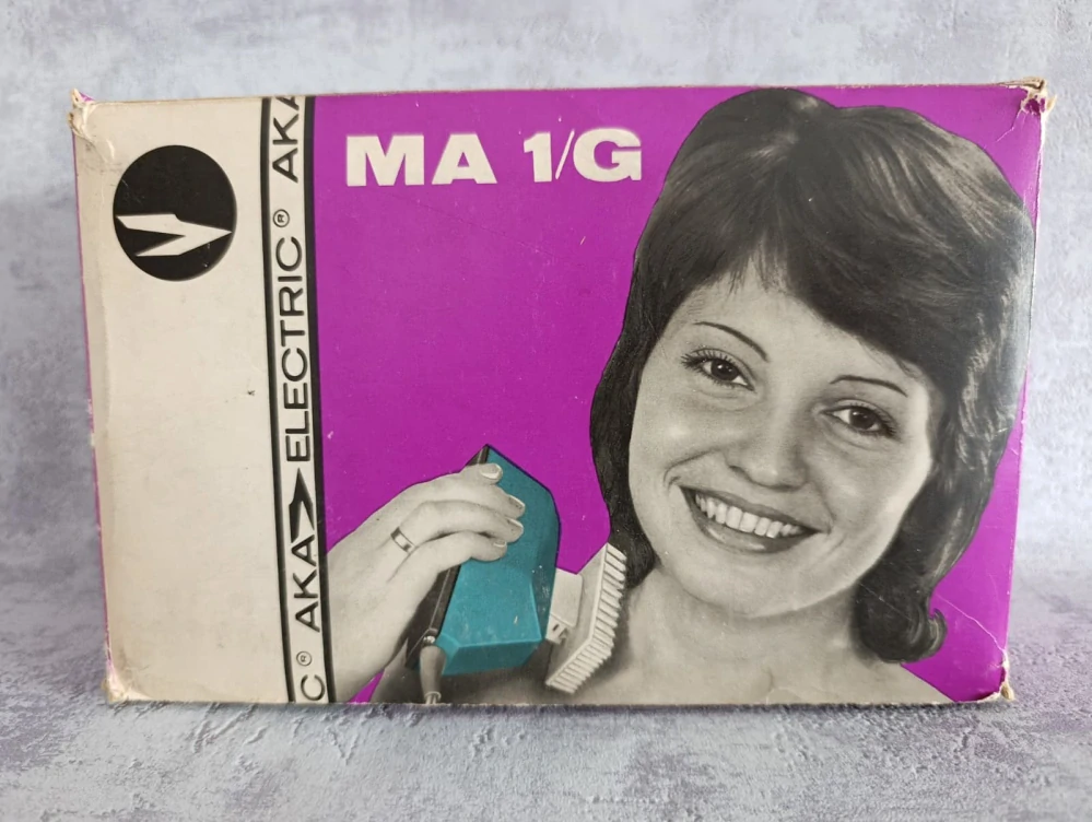 Starý východoněmecký masážní strojek DDR MA 1-G AKA Electric