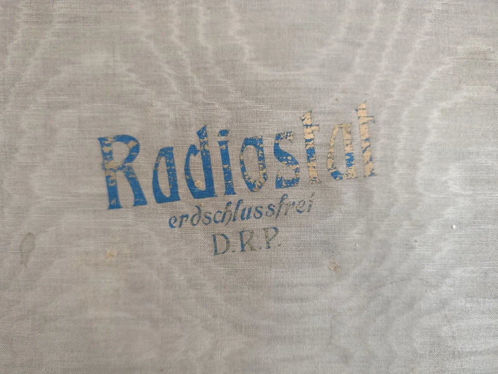Vysokofrekvenční přístroj Radiostal – erdschlussfrei – D.R.P.